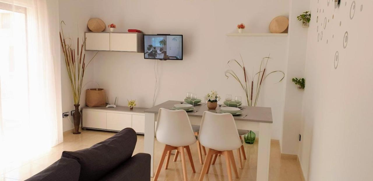 Apartamento Pepa. En El Corazon Del Delta. Сан-Жауме-де-Енвежа Екстер'єр фото